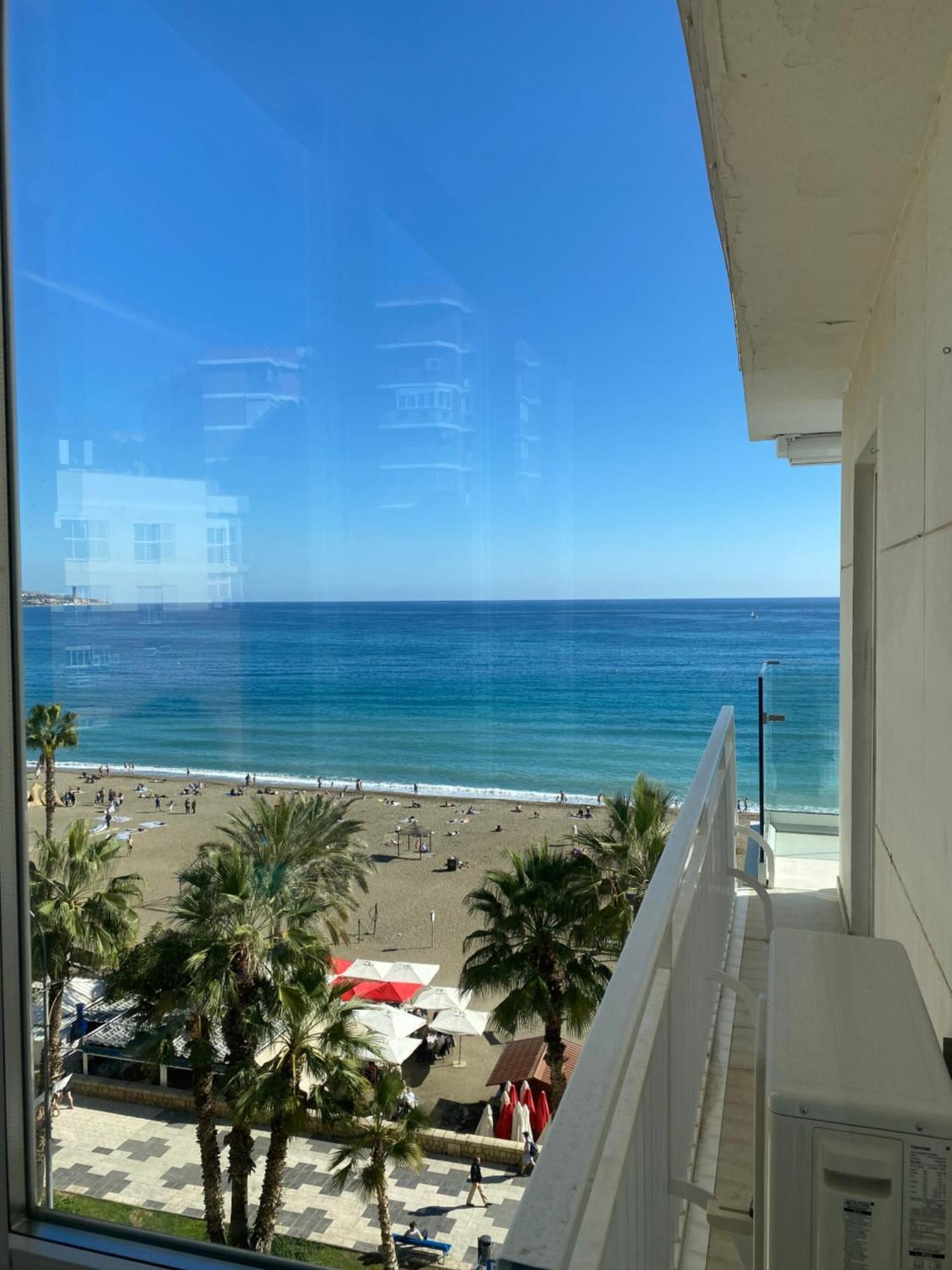 Playa Malagueta Vistas Frontal Al Mar Con Dos Dormitorios Малага Екстериор снимка